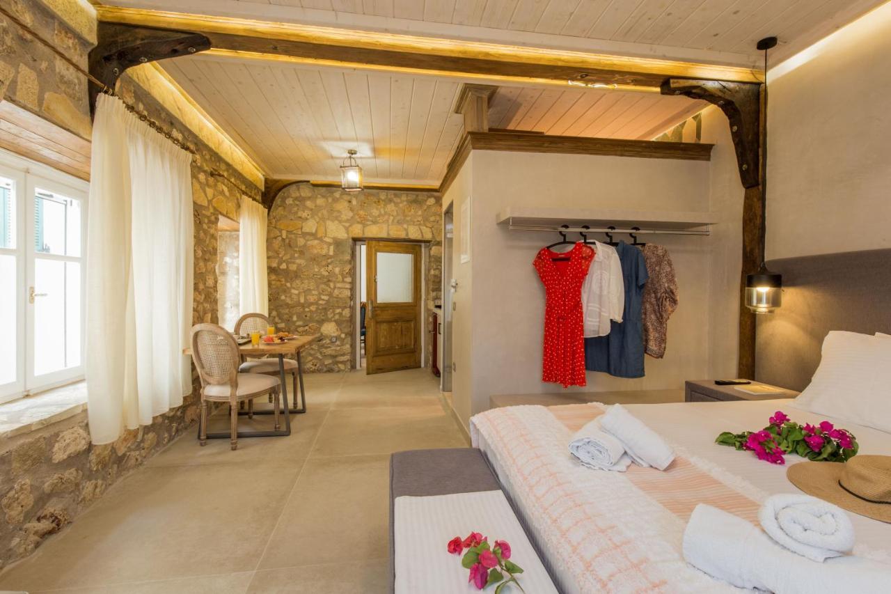 Stone Suites At Lefkada'S Old Port Екстер'єр фото